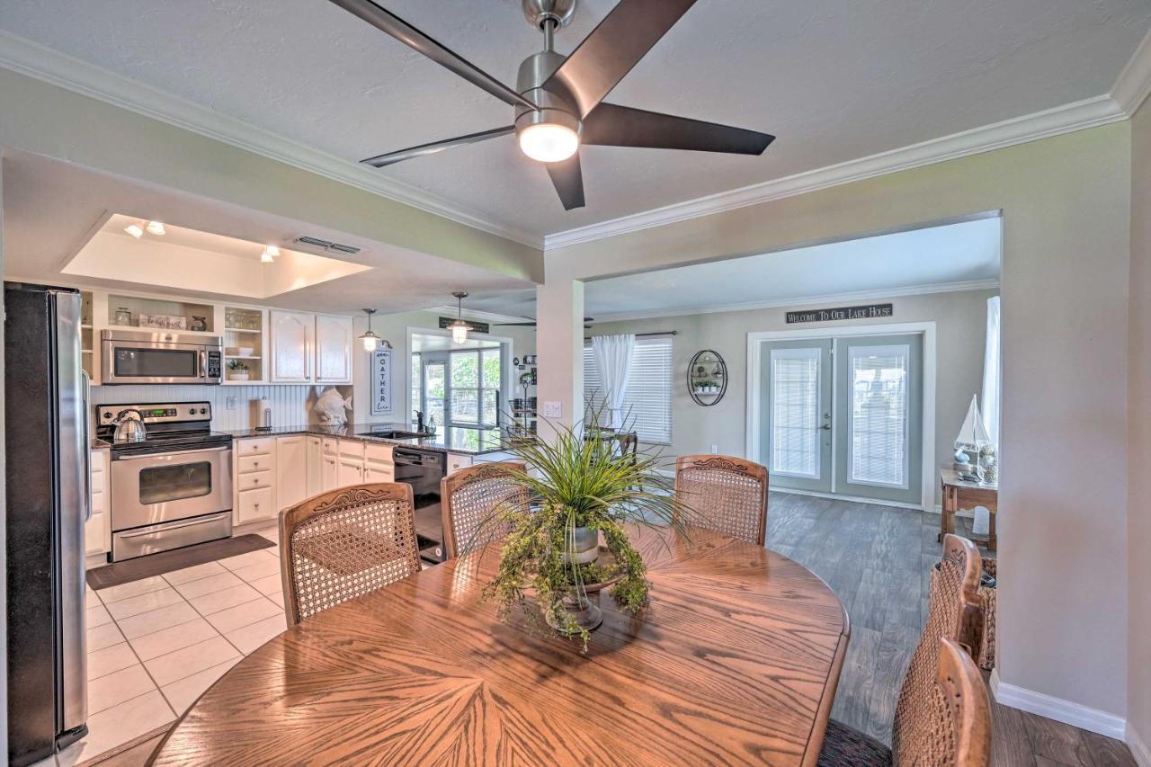 Waterfront Lake Placid Escape With Dock And Lanai Exterior photo